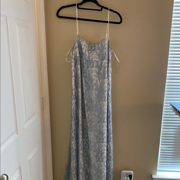 Petal & Pup Blue and White Maxi Dress - Picture 3 of 11